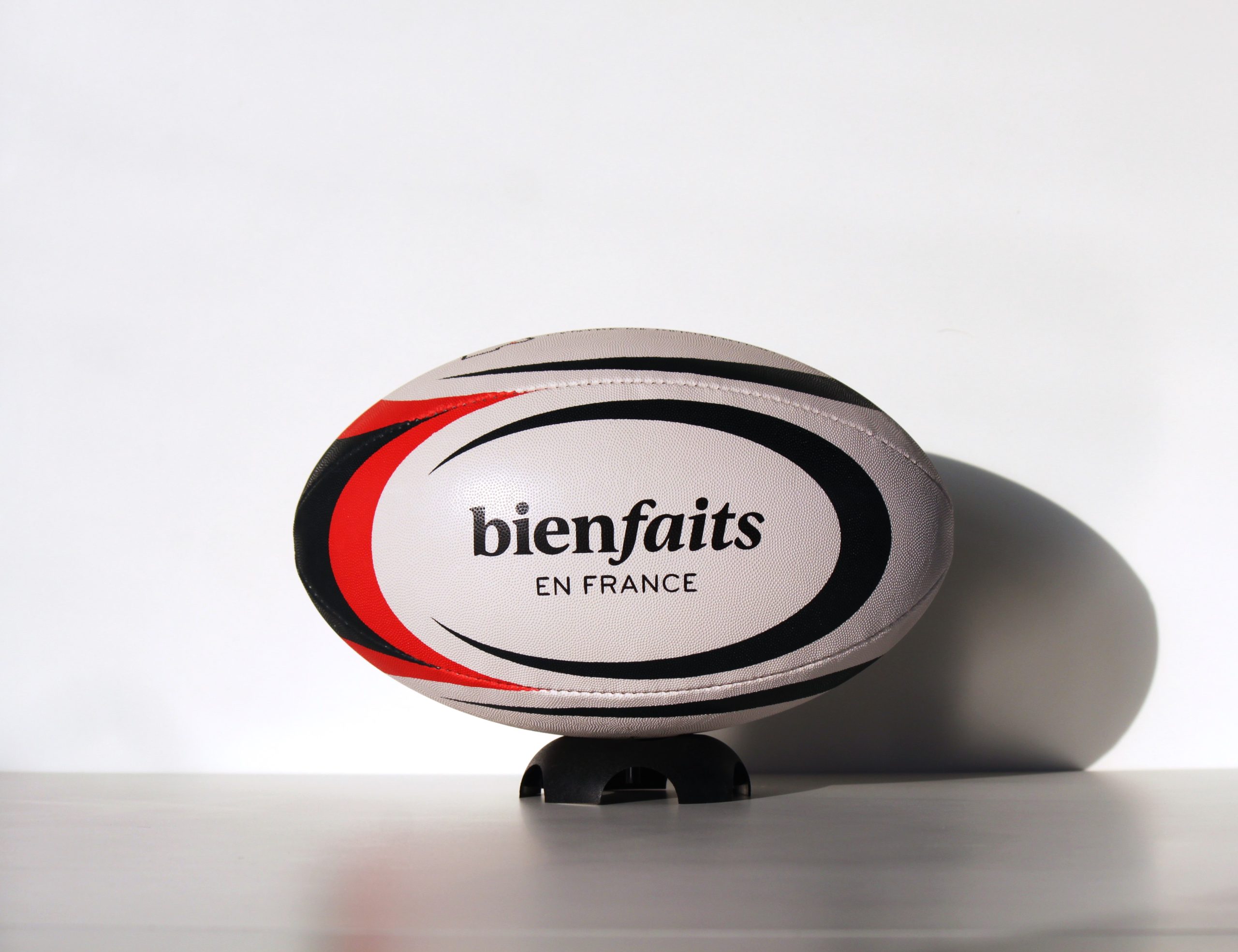 Ballon de Rugby - Fabriqué à Marseille - La carte française