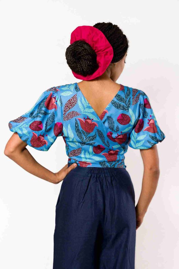 Blouse bleue à fleurs en EcoVero Nevice