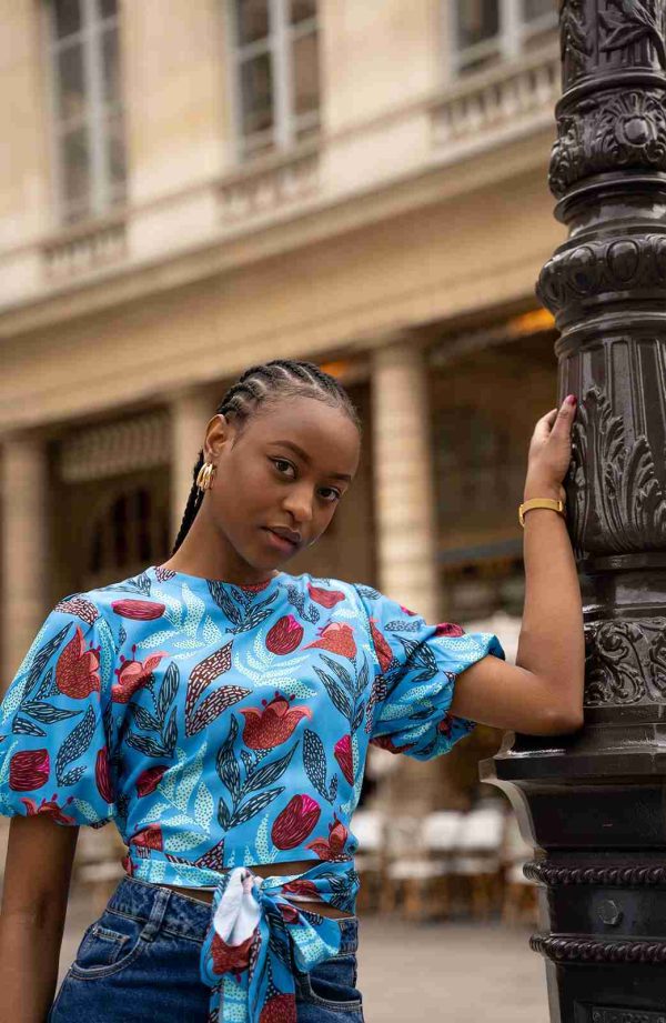 Blouse bleue à fleurs en EcoVero Nevice