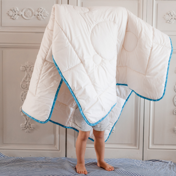 Couette enfant bleu mouton