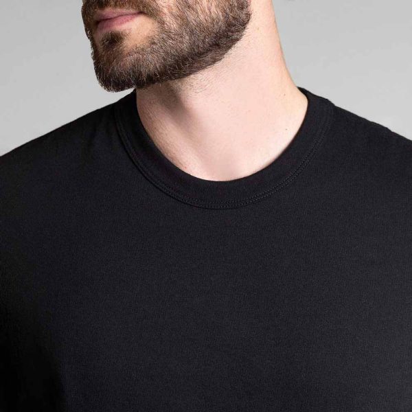 Tshirt homme Dao col rond noir manche courte detail